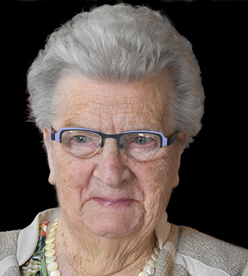 Simone Van Holderbeke